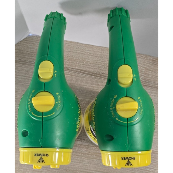 Miracle‎ Gro Garden Feeder With Shower Trigger Nozzle Attachment Lot Of 2 - Picture 4 of 4